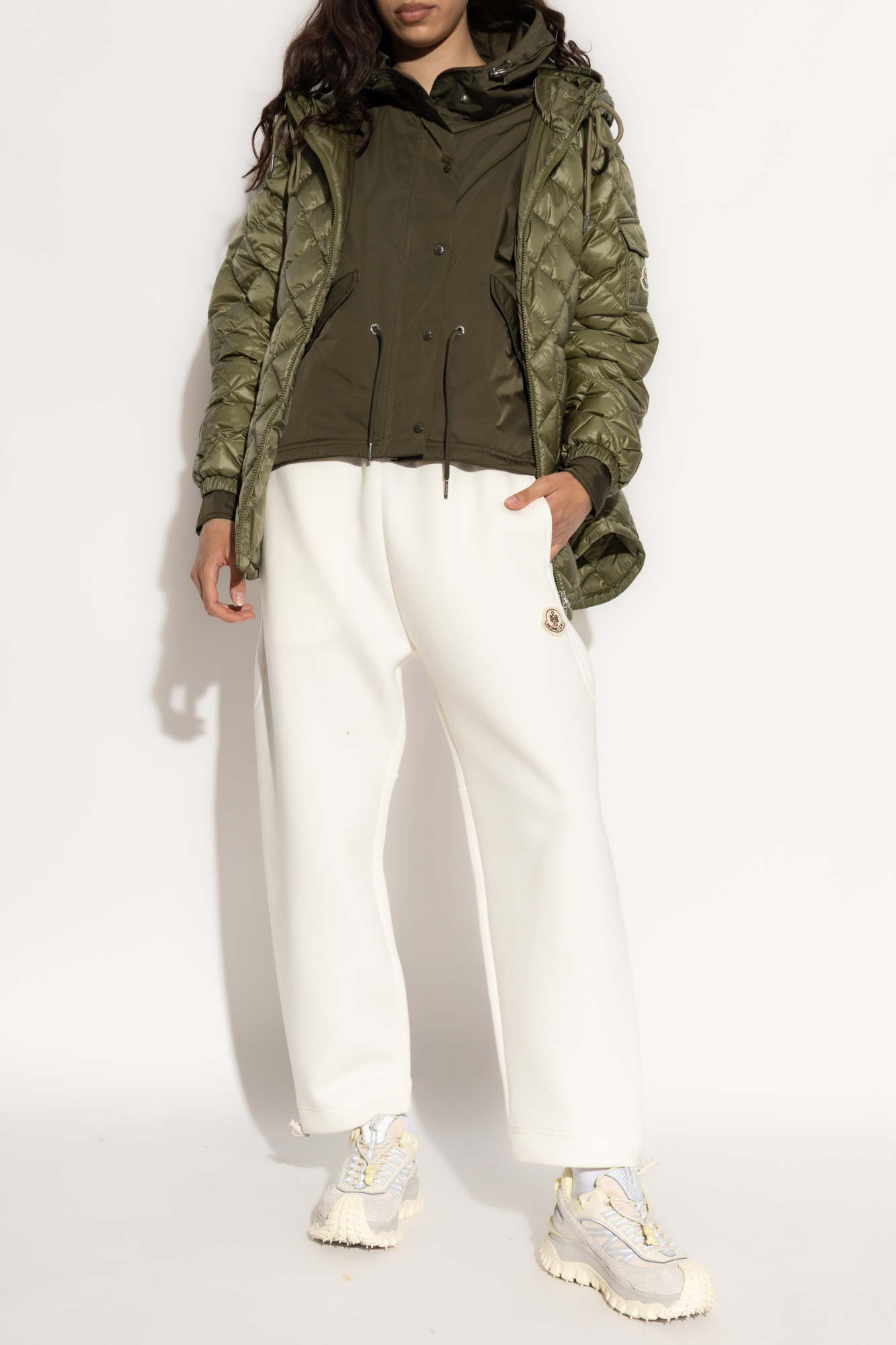 MONCLER モンクレール ジャケット Noizay Moncler Noizay Short Parka Jacket | Neiman Marcus